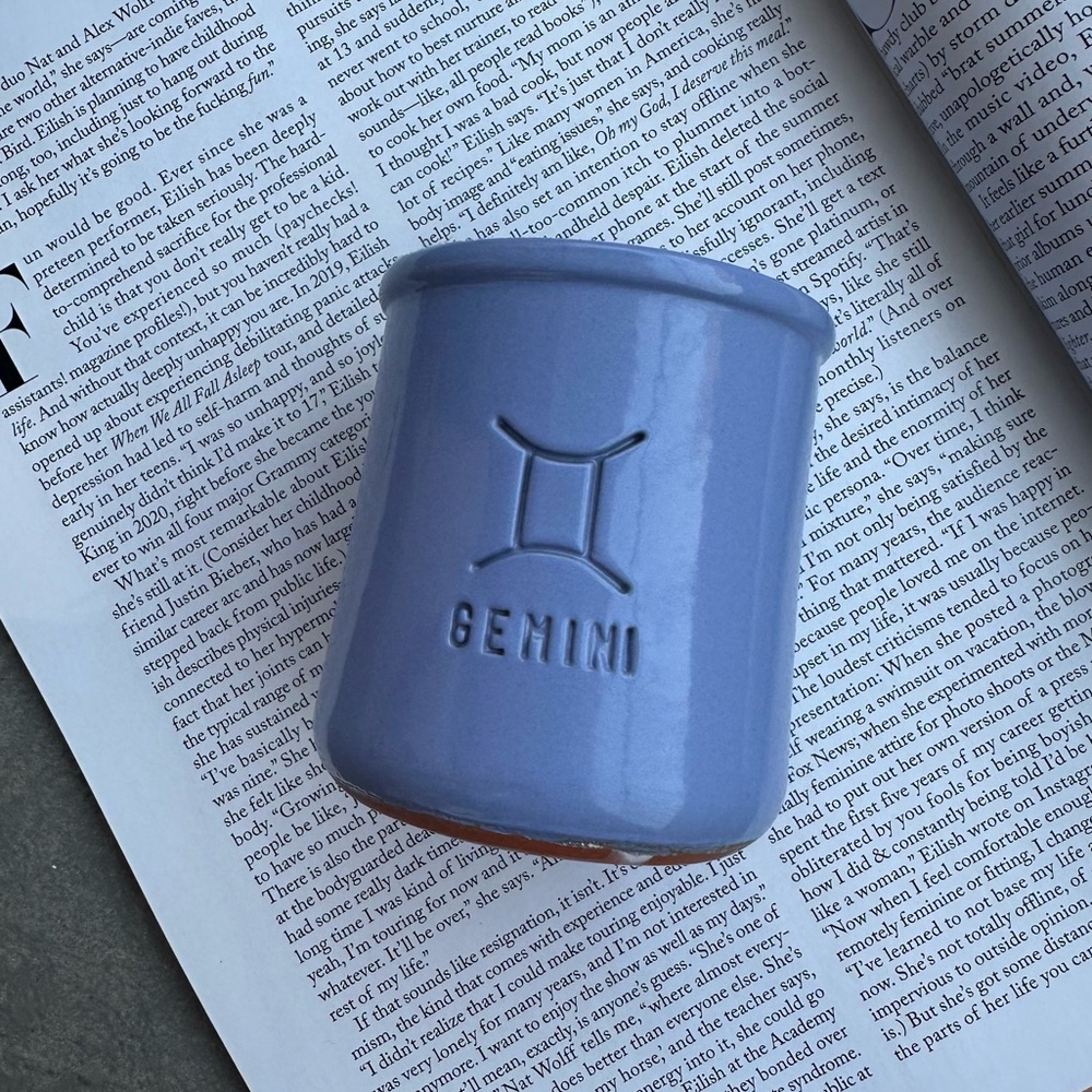 *Limited Edition* La Fermière Yogurt Periwinkle Clay Jar 4.9 oz Zodiac Gemini